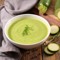 Pittige courgettesoep | koolhydraatarme recepten